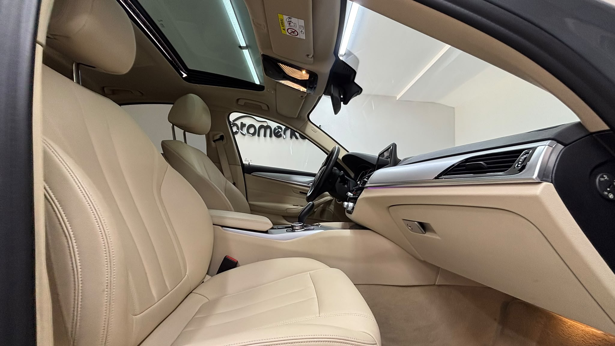 BMW 520i 15